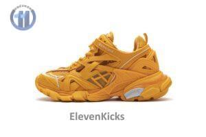 568615 W2GN5 5817 Blenciaga Track 2 Sneaker Orange