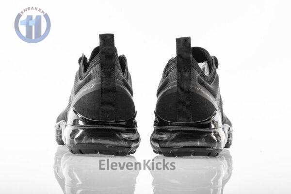 Nike air VaporMax 2019 Run Utility AR6631-010 - Image 4
