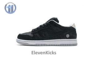 CZ5127-001 Medicom x Nike SB Dunk Low“BE@RBRICK”
